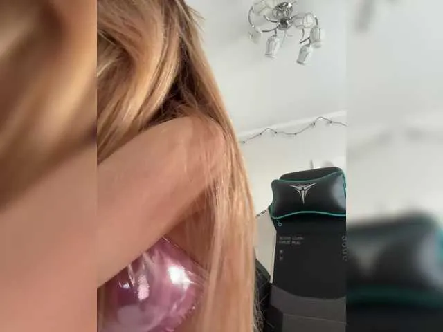 -Lana-Chester- Image 18