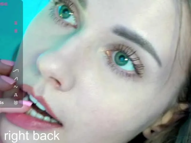 -VikkiL0vesCheese- Image 7