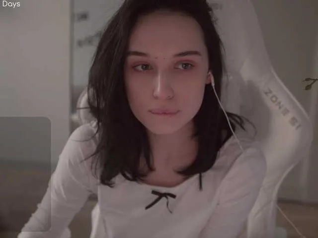 hor-neyJ0zy's Thumb Image