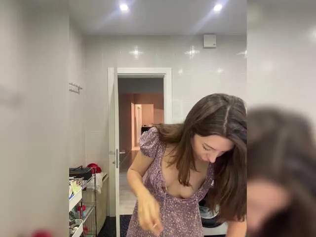 Melissa222Femdom Image 15