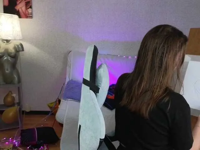 monicaerotic Image 8