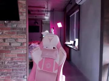 aesthetics_tease Image 17