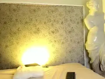 ari_sunshine Image 19