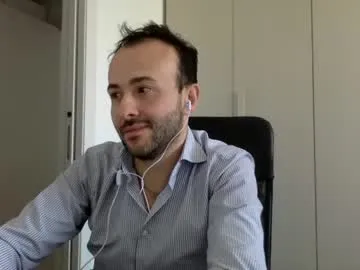 hhombre's Thumb Image