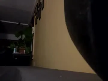 kinkybiguy14's Thumb Image