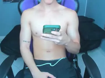 michael_twink18 Image 15