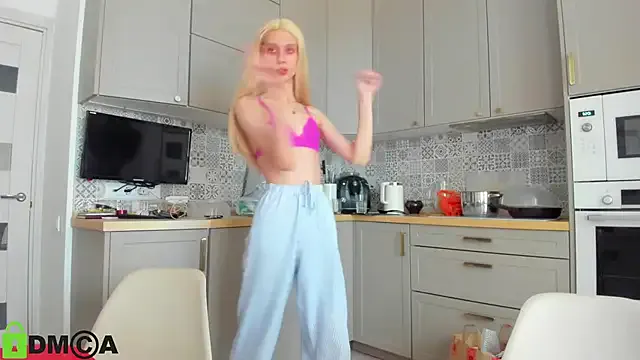 _Alice_Kitty Image 15