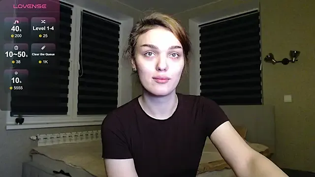 EmiliaRhodes's Thumb Image