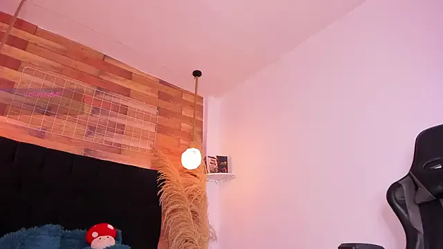 Emily_brown04 Image 19