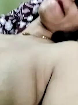 Hot_palak_'s Thumb Image