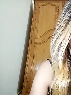 indilasixeey Image 2