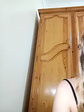 indilasixeey Image 4