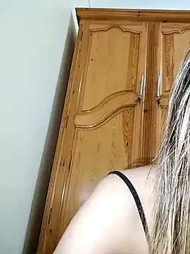 indilasixeey Image 7