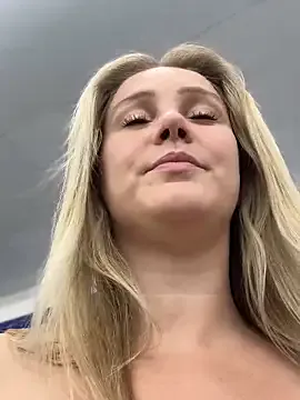 lexi_luv's Thumb Image