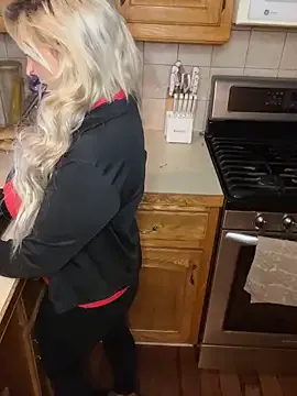 LittleMissEeve Image 18