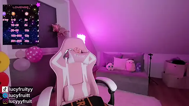 Livewithlucy Image 19