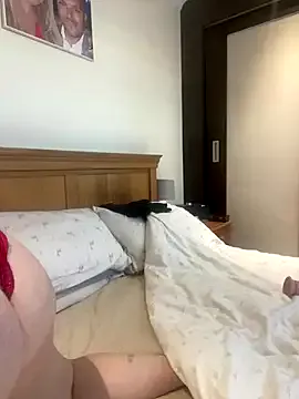 madamlillyrose Image 4