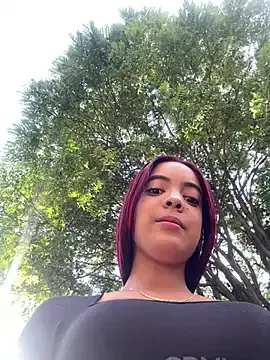 NAUGHTY_LITTLE_18 Image 4