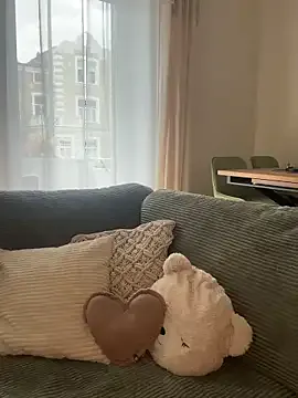 ObviouslyPeachy Image 10